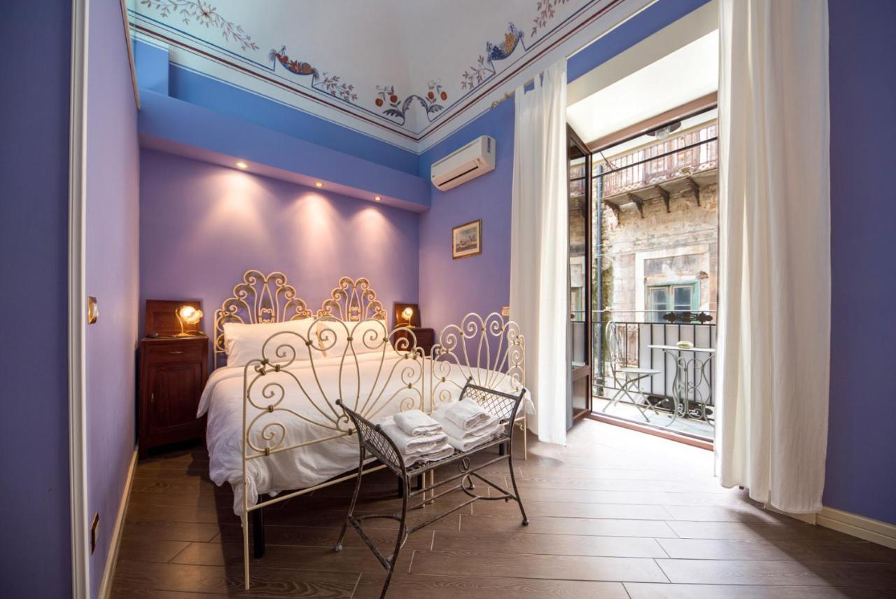 The Palace B&B And Apartments Santo Stefano di Camastra Ngoại thất bức ảnh