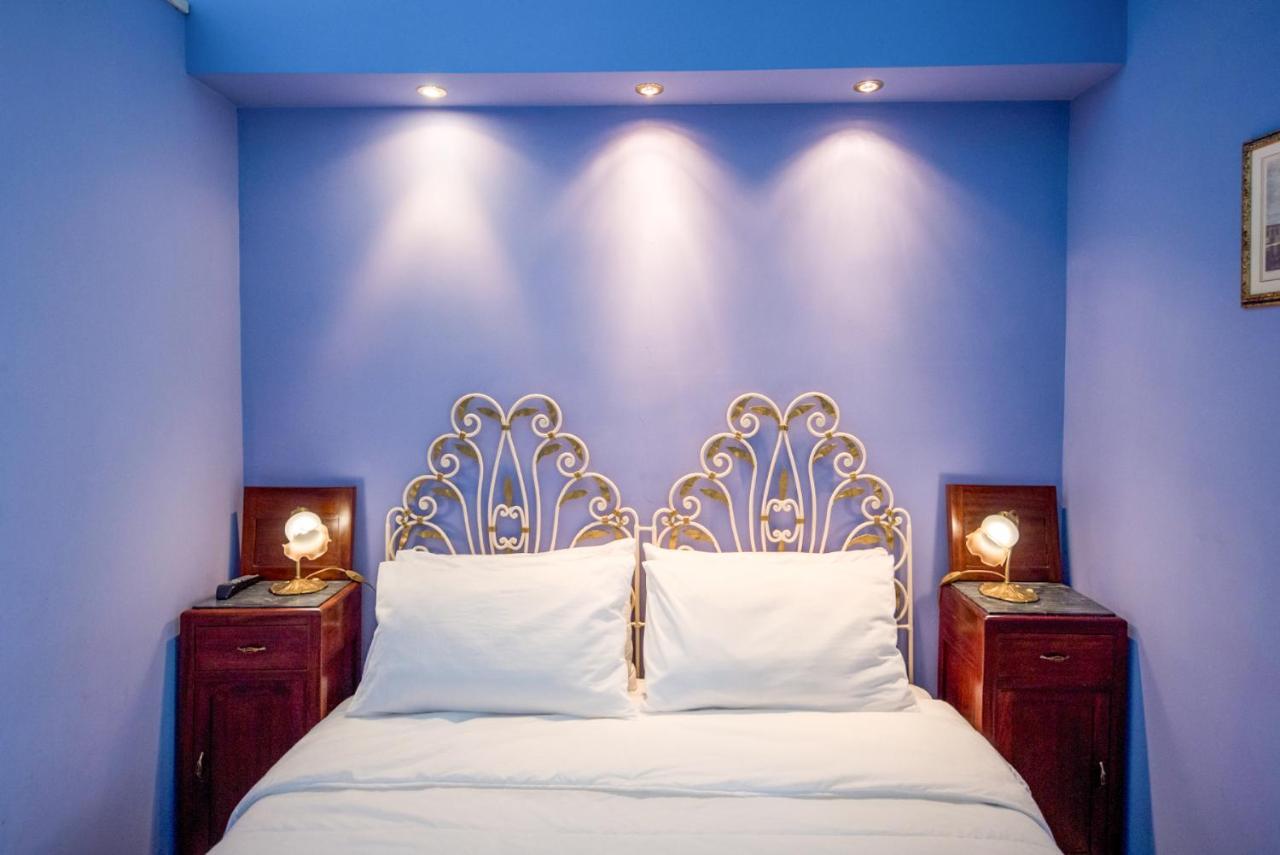 The Palace B&B And Apartments Santo Stefano di Camastra Ngoại thất bức ảnh