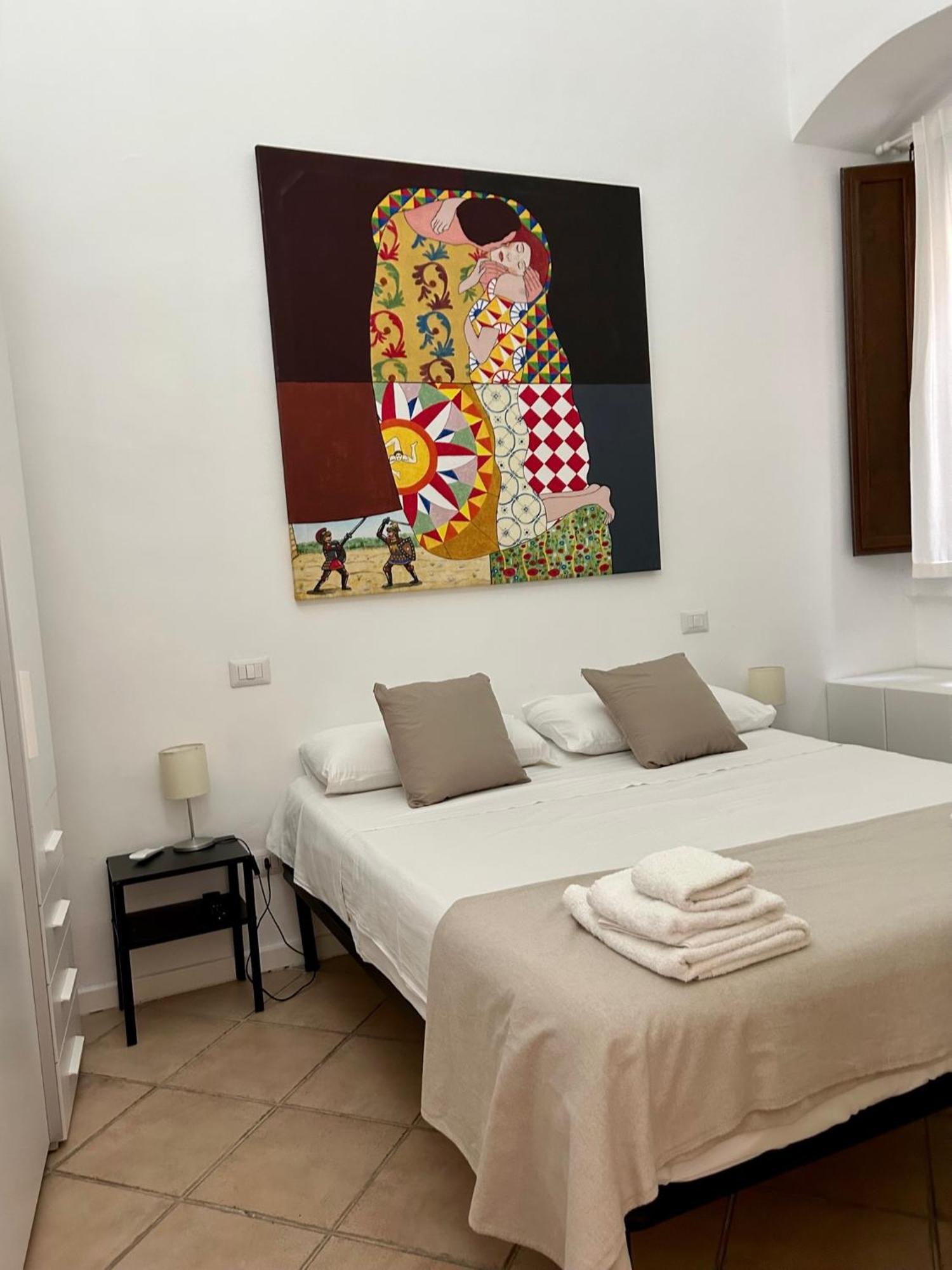 The Palace B&B And Apartments Santo Stefano di Camastra Ngoại thất bức ảnh